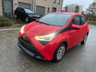Toyota Aygo / 1.0 Benzine / 2020 / Airco / nieuwstaat!