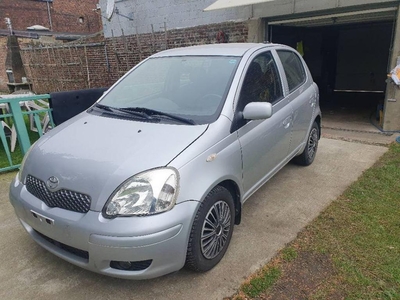 Toyota yaris 1300 vvti essence Climatisation