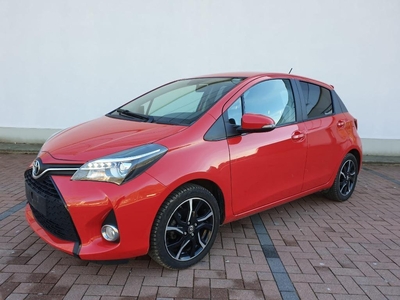 Toyota Yaris 1.3i bak 6 Design PROMOPRIJS tot 14/02/2024