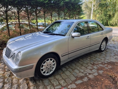 Mercedes E220cdi **110000km