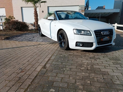 Audi A5 cabriolet s line voorgeregistreerde formulieren roze