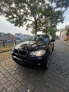 BMW X5 3.0 M paket 2012 in perfect staat