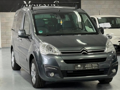 Citroen Berlingo multiplace très bon état très bien équipé