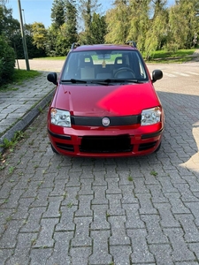 Fiat Panda / essence / 130000/ année 2011