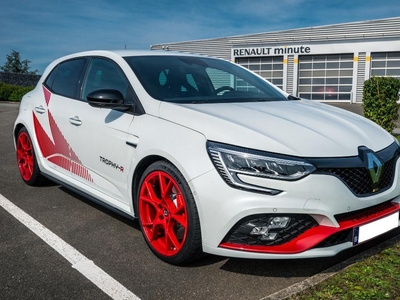 RENAULT MEGANE 4 RS TROPHY 300 EDC + FUJILIGHT + PS4S