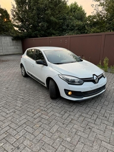 Renault megane ( papieren kwijt- papier perdu )