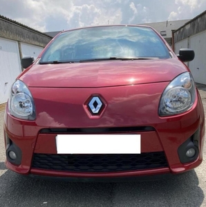 Renault Twingo 1.2 , BJ 2010, gekeurd (roos formulier+carpa