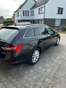 Skoda superb automaat diesel 1.6 te koop