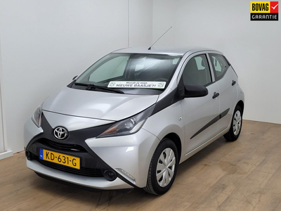 Toyota Aygo 1.0 VVT-i x-now | Airco | 5 drs. | Radio met aux | Grijs | Cruisecontrol | Nette auto binnen en buiten | Bovag