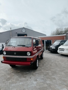 VOLKSWAGEN TRANSPORTER T3 SYNCRO 4X4 2.1 ESSENCE