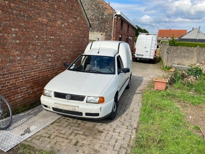 VW Caddy