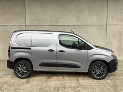 Nieuwe citroen berlingo automaat