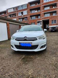 Citroën c4 exclusive berline 1.6Hdi full option !!
