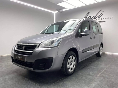 Peugeot Partner 1.6i *GARANTIE 12 MOIS*1er PROPRIETAIRE*AIRC