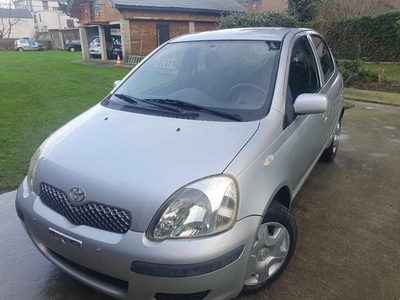 Toyota yaris 1000 vvt-i essence ️ Km ️ 89 000 km️