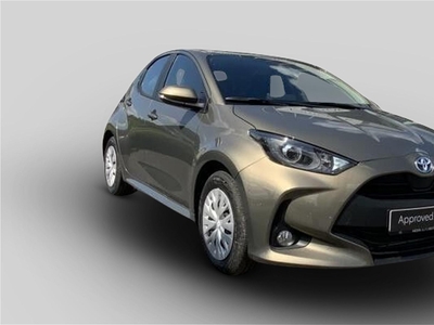 TOYOTA YARIS Dynamic Hybride 1.5 HSD