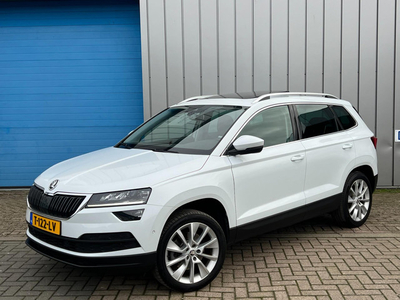 Skoda KAROQ 1.5 TSI ACT Style Business/Pano/Leder/Camera/Keyless/Canton/LED,Xenon,Adap Cr/Stoel Verw V+A/Dodehoek/Elek k/Trekhaak