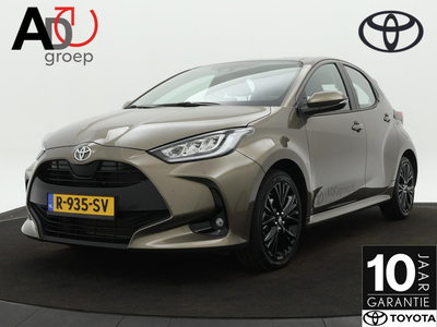 Toyota Yaris 1.5 VVT-i Business Plus | 17 Inch Lichtmetalen velgen | Navigatie | Keyless Entry |