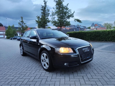 Audi a3 benzine van eerste eigenaar met weinig km
