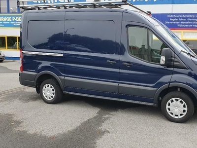 Ford Transit 2.0 L2H2 airco trekhaak pdc cruise control