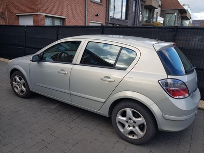 Opel Astra 1.4 Benzine. Met 125000 km. Euro 4. Gekeurd !!