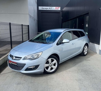 Opel Astra 1.4 Turbo AUTOMAAT (bj 2015)