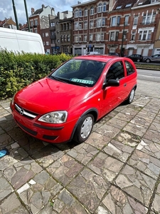Opel Corsa 1.2i met keuring voor verkoop
