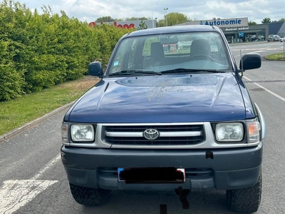 Toyota hilux 2.4 TD 0489350163