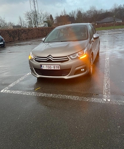 Citroën c4 1,2 benzine bouwjaar 2015 met 148000 km