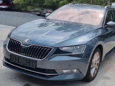 Skoda Superb 2017 1.6 TDI 2017bj ongevaal Export