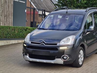 Citroen Berlingo 1.6HDI 68Kw Euro 5b Bouwjaar 2014, 179.000