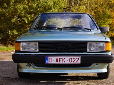 Audi 80 b2 type81 bj84 1.6 benzine origineel 106dkm moet weg