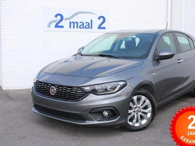 Fiat Tipo SEDAN 1.4i Cruise/Navi/Airco 2 JAAR garantie!