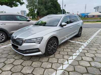 Skoda Superb 1.4TSI iV DSG L&K phev/Leder/trekhaak