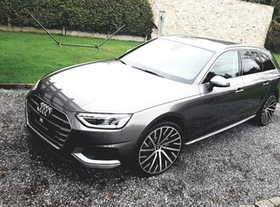 Audi A4 Avant 30TDI S-tronic-Matrix-Virtual-Sportinter-12MGA