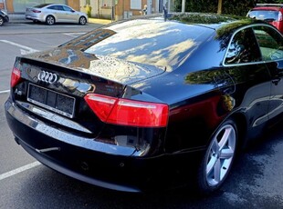 Audi A5 S-LINE 1.8 TFSI