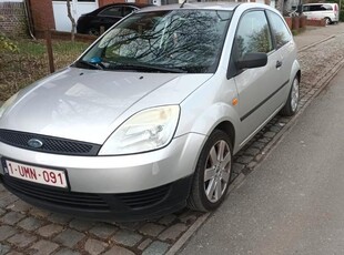 Ford fiesta 1.25i koppeling kapot