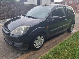 Ford fiesta 1.3 i Benzine 130 000 km gekeurd voor verkoop