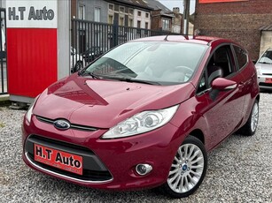 Ford fiesta 1.4 ess/titanium/airco/leer/ nieuwstaat!!