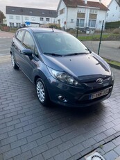 Ford fiesta 1.4l benzine 2013 zeer goede algemene staat