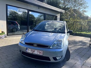 FORD FIESTA 2005 120000 KM