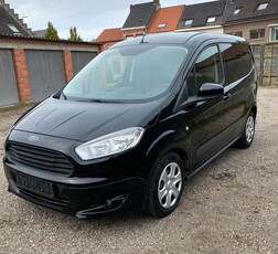 Ford transit courier