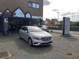 Mercedes-Benz A 180 Automaat-Parkeersensoren -Cruise Control -Trekhaak