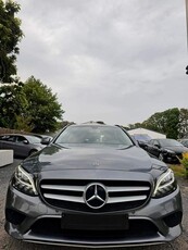 *MERCEDES C180 BREAK AVANTGARDE/FACELIFT-NAVI-CAMERA-LEDER*