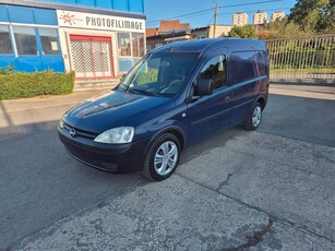 Opel Combo 1.7Cdti km 156000 An 2008 Pret a immatriculer!!