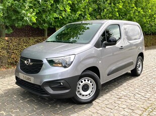 Opel combo 2023 1.5d / 1000 KM / NAVI / CAMERA / 3 ZITPL