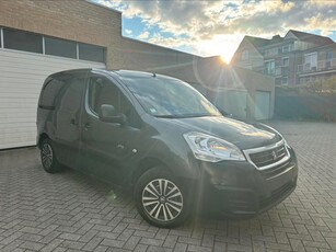 Peugeot Partner | 12 Maanden Garantie | 71Dkm |Benzine|2017|