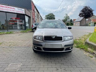 Skoda Fabia | 1,2i | 47kw | 125.000KM | Garantie 12*