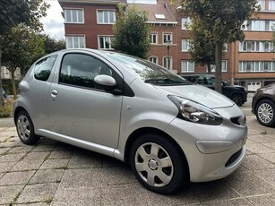 Toyota Aygo - BOÎTE AUTOMATIQUE — PRÊTE À IMMATRICULER