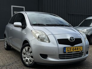 Toyota Yaris 1.0 VVTi Sol/Airco/Volledig Onderhouden.